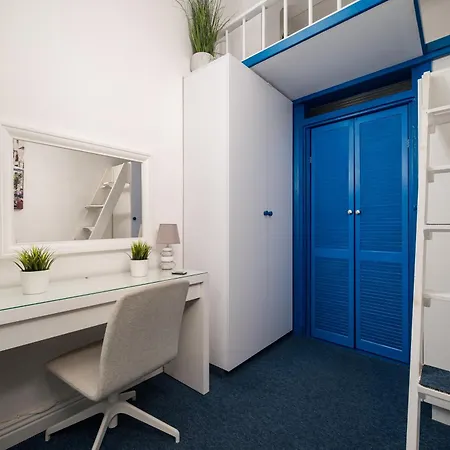 Apartment Nowogrodzka Urban Mezzanine By Bookinghost *