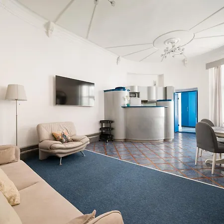 Nowogrodzka Urban Mezzanine By Bookinghost Apartment