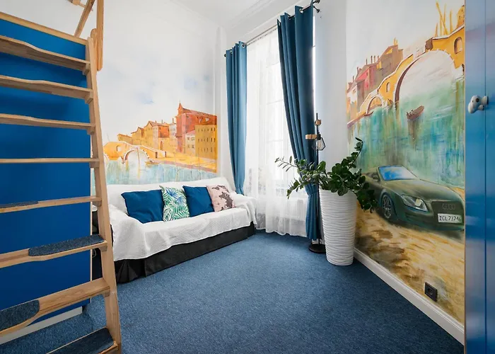 Nowogrodzka Urban Mezzanine By Bookinghost Apartment *