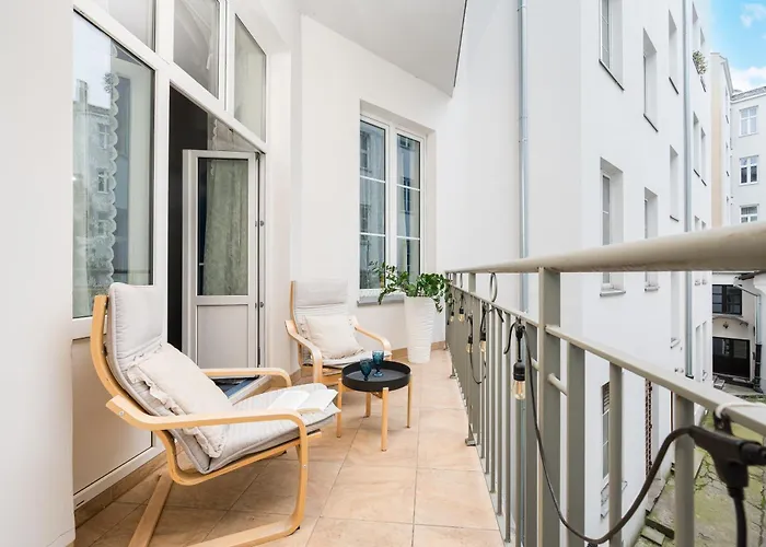 Nowogrodzka Urban Mezzanine By Bookinghost Apartment Warsaw