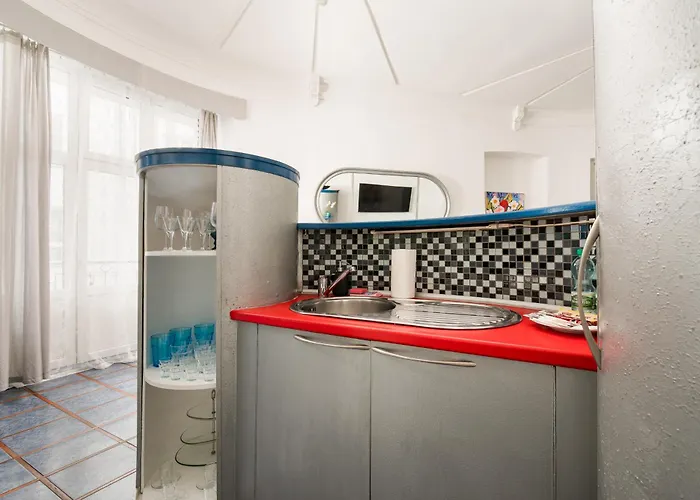 Nowogrodzka Urban Mezzanine By Bookinghost Варшава